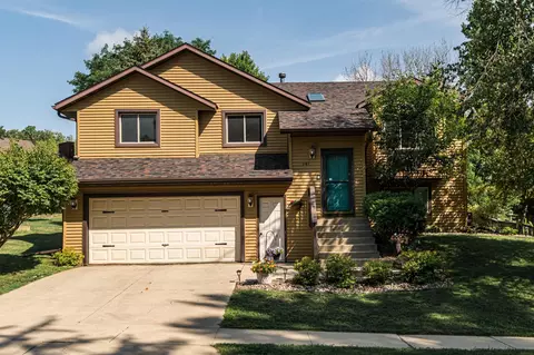 541 Apple Ridge Blvd SW, Rochester, MN 55902