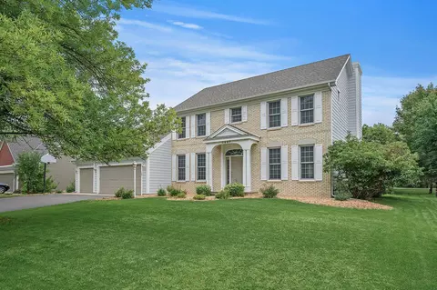 3497 Gunston Ln, Woodbury, MN 55129