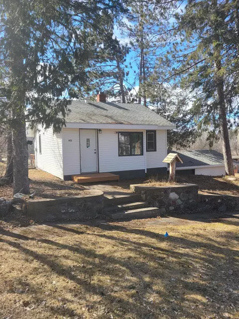 612 2nd St S, Tower, MN 55790