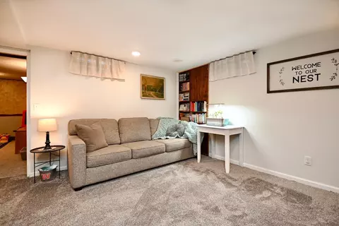 Living - 875 39th Ave, Goodview, MN 55987 photo 3 of 4