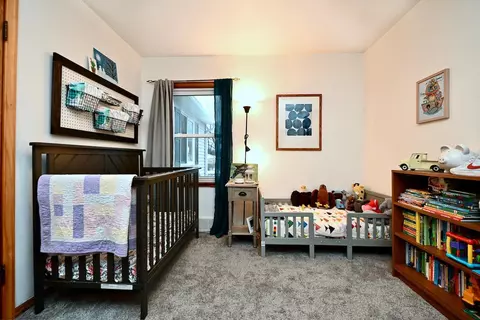 Bedroom - 875 39th Ave, Goodview, MN 55987 photo 4 of 7