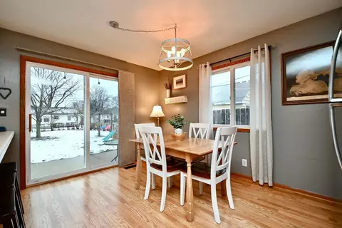 Dining - 875 39th Ave, Goodview, MN 55987 photo 1 of 1