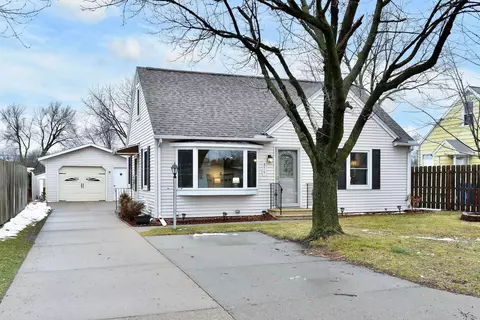 Exterior - 875 39th Ave, Goodview, MN 55987 photo 8 of 8