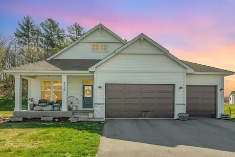 3114 Kettering Rd, River Falls, WI 54022