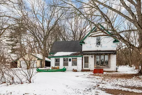 37506 Eaglewood Ave # A, North Branch, MN 55056
