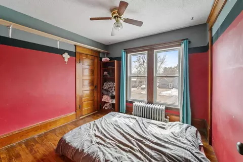 Bedroom - 330 4th St, Mora, MN 55051 photo 3 of 6