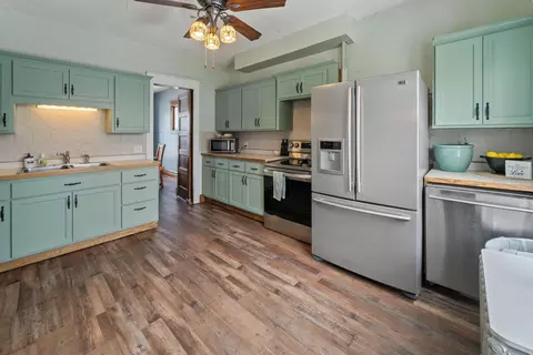 Kitchen - 330 4th St, Mora, MN 55051 photo 1 of 1