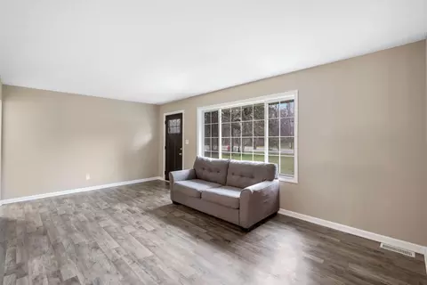 11261 W River Rd, Champlin, MN 55316 photo 15