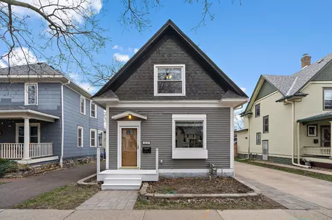 1237 Selby Ave, Saint Paul, MN 55104