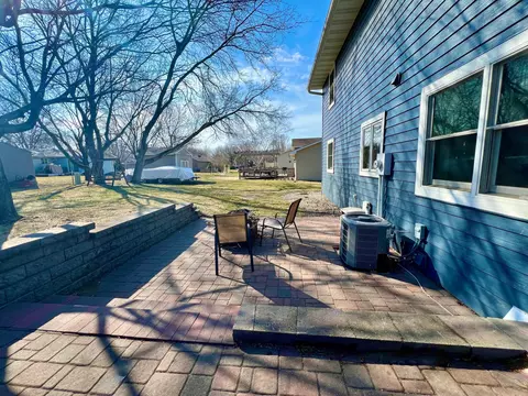 1910 Brookside Dr, Albert Lea, MN 56007 photo 23