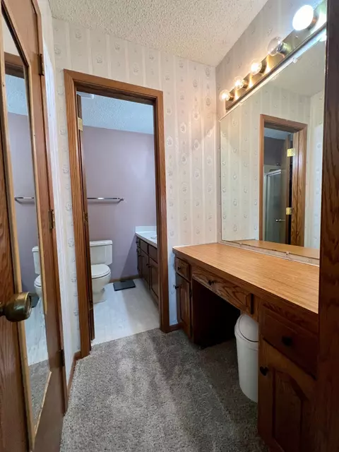 1910 Brookside Dr, Albert Lea, MN 56007 photo 12