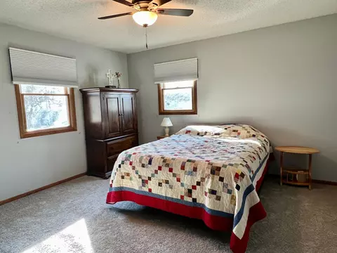 1910 Brookside Dr, Albert Lea, MN 56007 photo 11