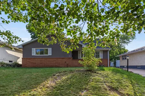 234 Kennard St, Saint Paul, MN 55106
