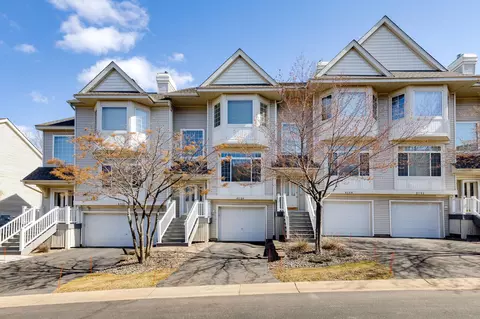 8784 Brunell Way #302, Inver Grove Heights, MN 55076