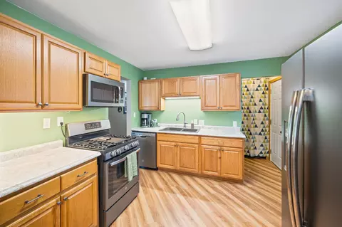 2063 Commerce Blvd, Mound, MN 55364 photo 11