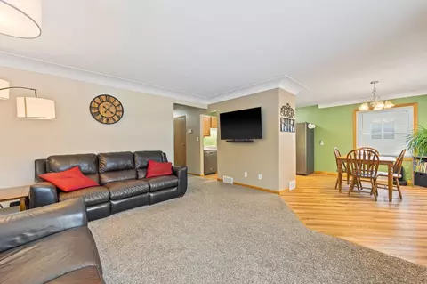 2063 Commerce Blvd, Mound, MN 55364 photo 6
