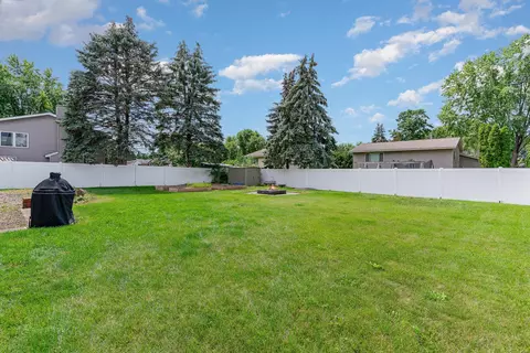 12009 Nevada Ct, Champlin, MN 55316 photo 22