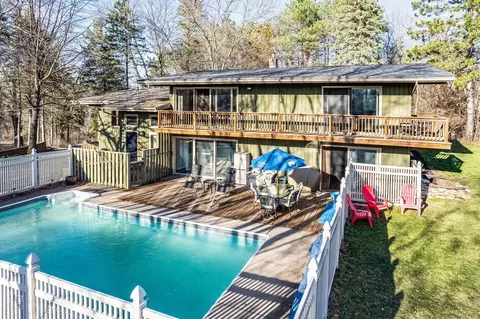 4 Blue Goose Rd, North Oaks, MN 55127