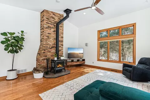 10300 Perkins Ave N, Stillwater, MN 55082