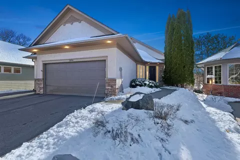7894 Bailey Dr, Eden Prairie, MN 55347