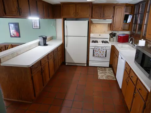 Kitchen - 9855 Zilla St NW, Coon Rapids, MN 55433 photo 2 of 3
