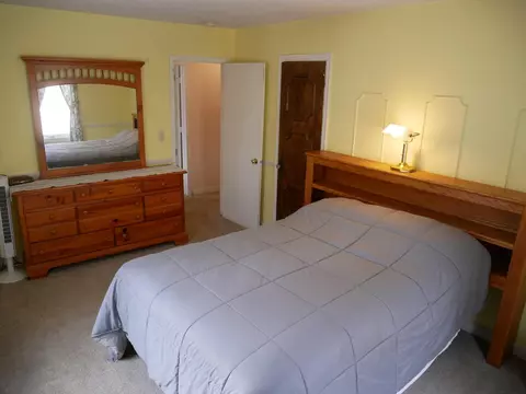 Bedroom - 9855 Zilla St NW, Coon Rapids, MN 55433 photo 3 of 5