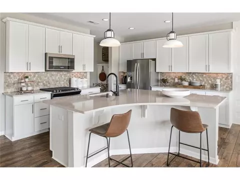 4801 Avery Ct, Eagan, MN 55123 photo 8