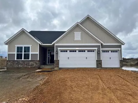 562 Waterford Pl, Waconia, MN 55387