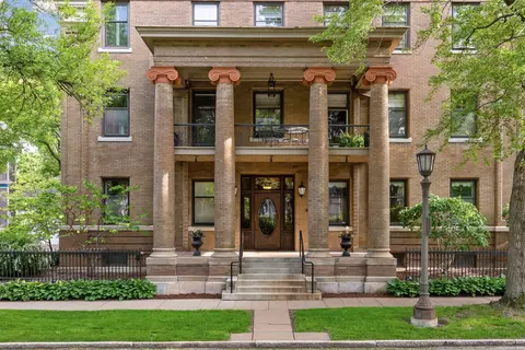 436 Portland Ave #14, Saint Paul, MN 55102