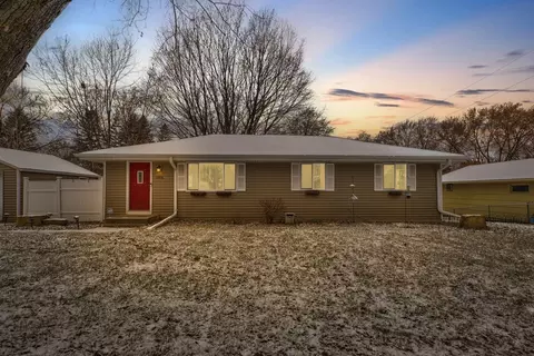 13816 Shirley Dr, Burnsville, MN 55337