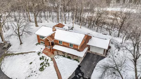 6880 Greenway Ln, Forest Lake, MN 55025