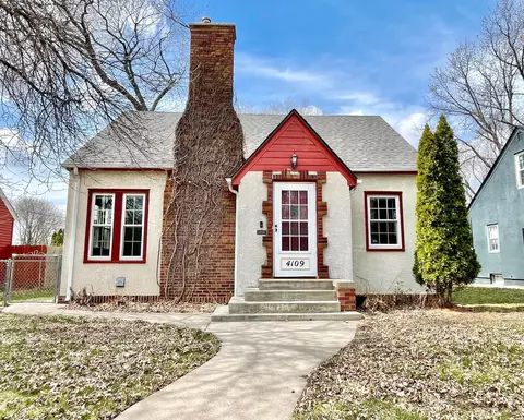 4109 Abbott Ave N, Robbinsdale, MN 55422