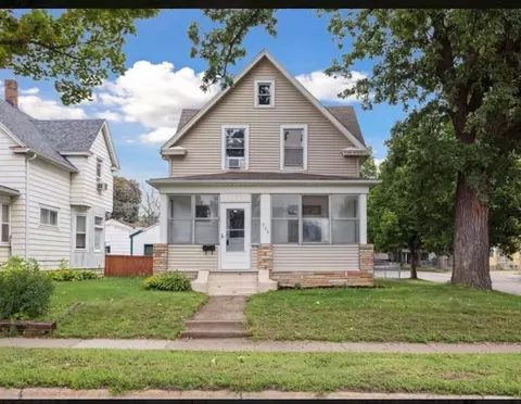 735 Maryland Ave E, Saint Paul, MN 55106