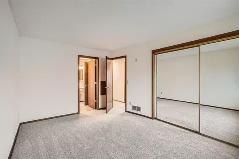 5609 Pascal St, Shoreview, MN 55126 photo 11