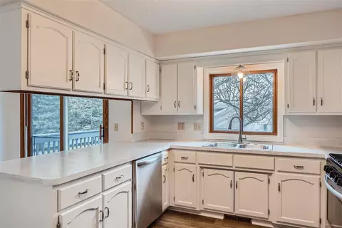 5609 Pascal St, Shoreview, MN 55126 photo 18
