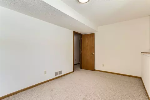 5609 Pascal St, Shoreview, MN 55126 photo 27