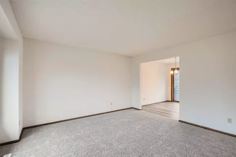 5609 Pascal St, Shoreview, MN 55126 photo 6