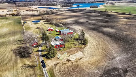 38492 532nd Ave, Paynesville, MN 56362