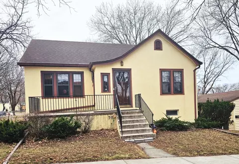 521 Fountain St, Mankato, MN 56001