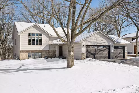 1993 134th Ln NW, Andover, MN 55304