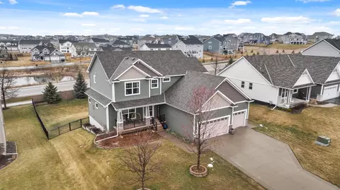 19289 Hilldale Ave, Lakeville, MN 55044