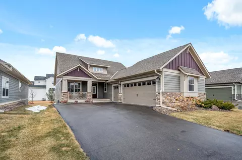 16248 Elmhurst Ln, Lakeville, MN 55044