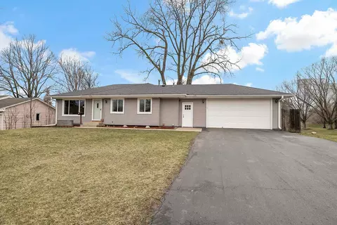 8200 Beard Rd, Bloomington, MN 55431