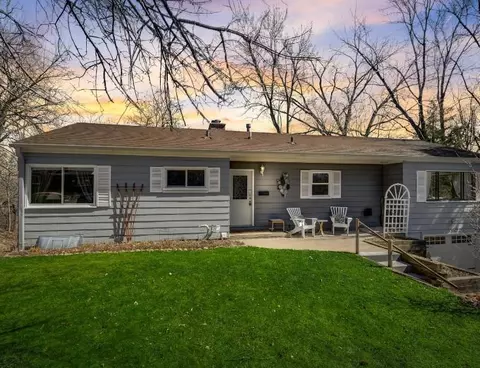 3310 Kyle Ave N, Golden Valley, MN 55422