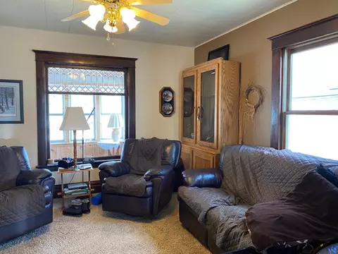 Living - 306 E 3rd St, Albert Lea, MN 56007 photo 1 of 3