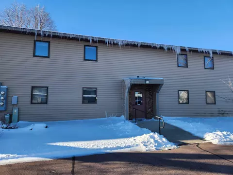 620 7th Ave NE, Pipestone, MN 56164 photo 2