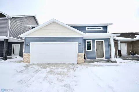 6088 58th St S, Fargo, ND 58104
