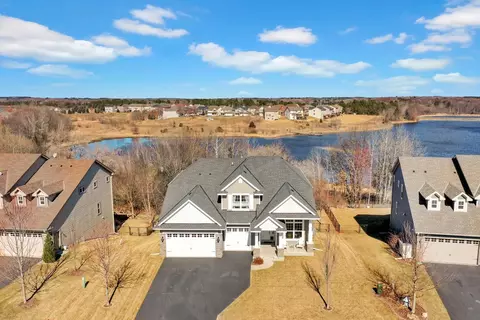 2820 White Pine Way, Stillwater, MN 55082