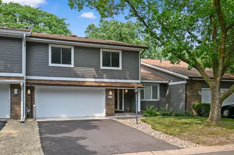 9302 Nesbitt Rd, Bloomington, MN 55437 photo 19