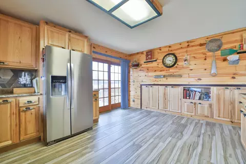 Kitchen - 7124 Stevens Rd, Onamia, MN 56359 photo 4 of 8